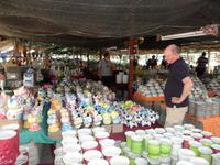 Tag 6 - 08 - Stopp am lokalen Töpfermarkt (1)