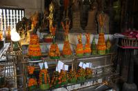 113 toller Blumenschmuck als Opfergabe