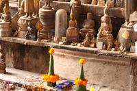 233 wunderschöne Buddhastatuen