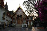 375 Abendstimmung im Wat Doi Suthep