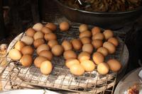 421 Eier werden gegrillt