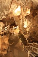 Tropfsteinhöhlen in den Kalksteinfelse