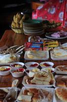 Frühstück auf dem Boot! Gemütlich!