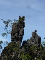 Zum Floßhotel auf dem Cheow Larn See