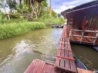 Kanchanaburi - Boutique Raft Resort River Kwai