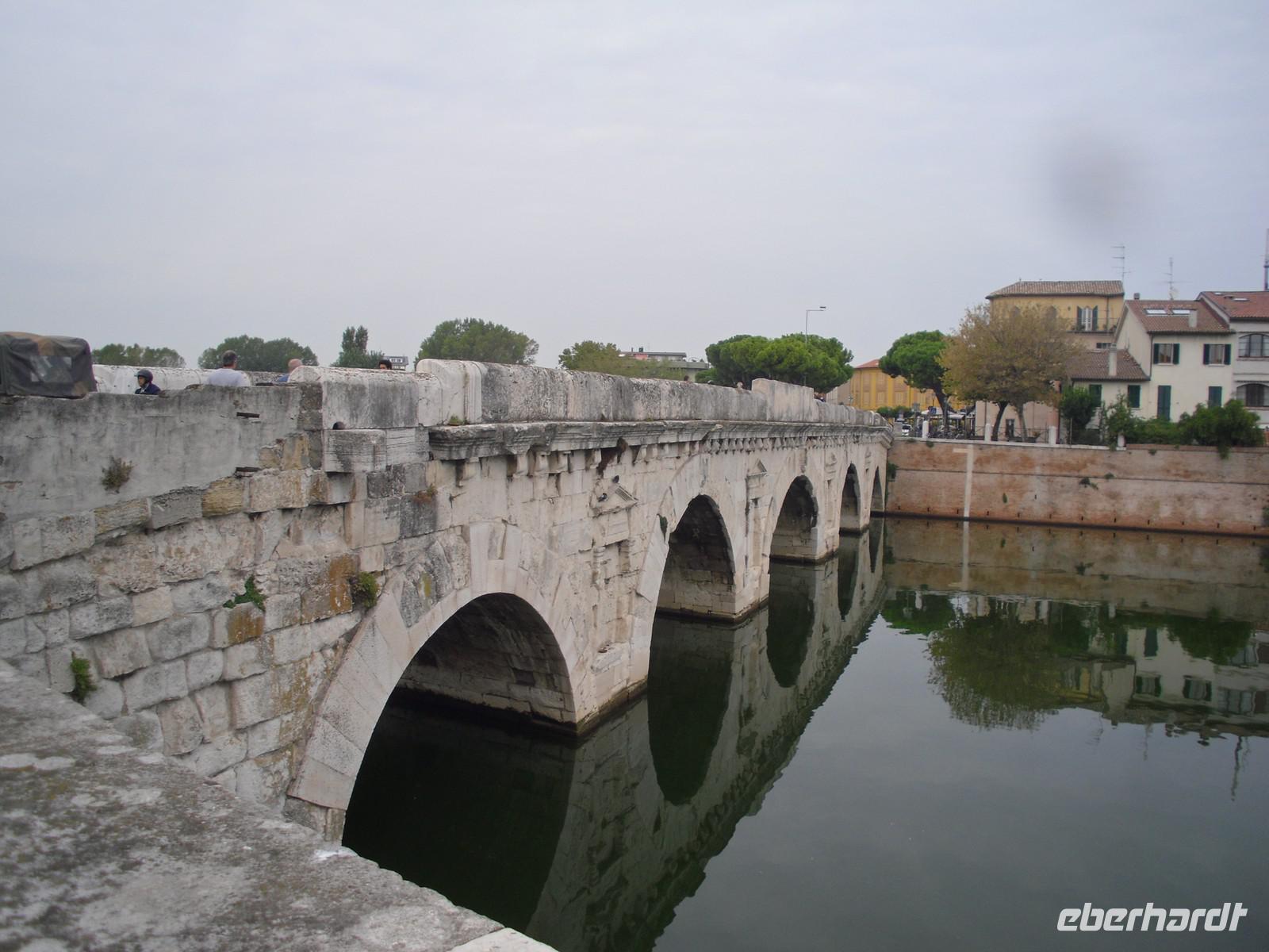 Tiberiusbrücke in Rimini