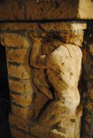 Skulptur aus dem Tuffgestein