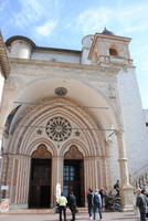 Hauptportal zur Unterkirche San Francesco - Assisi