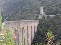 Aquädukt-Ponte delle Torri