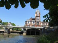 Elbe mit Wasserwerk Königgrätz