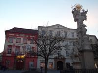 11 Theater