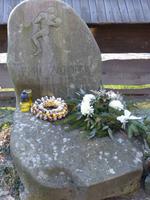 Grab von Emil Zatopek im Walachischen Freilichtmuseum