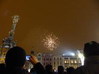 Neujahrsfeuerwerk auf dem Markt von Olomouc