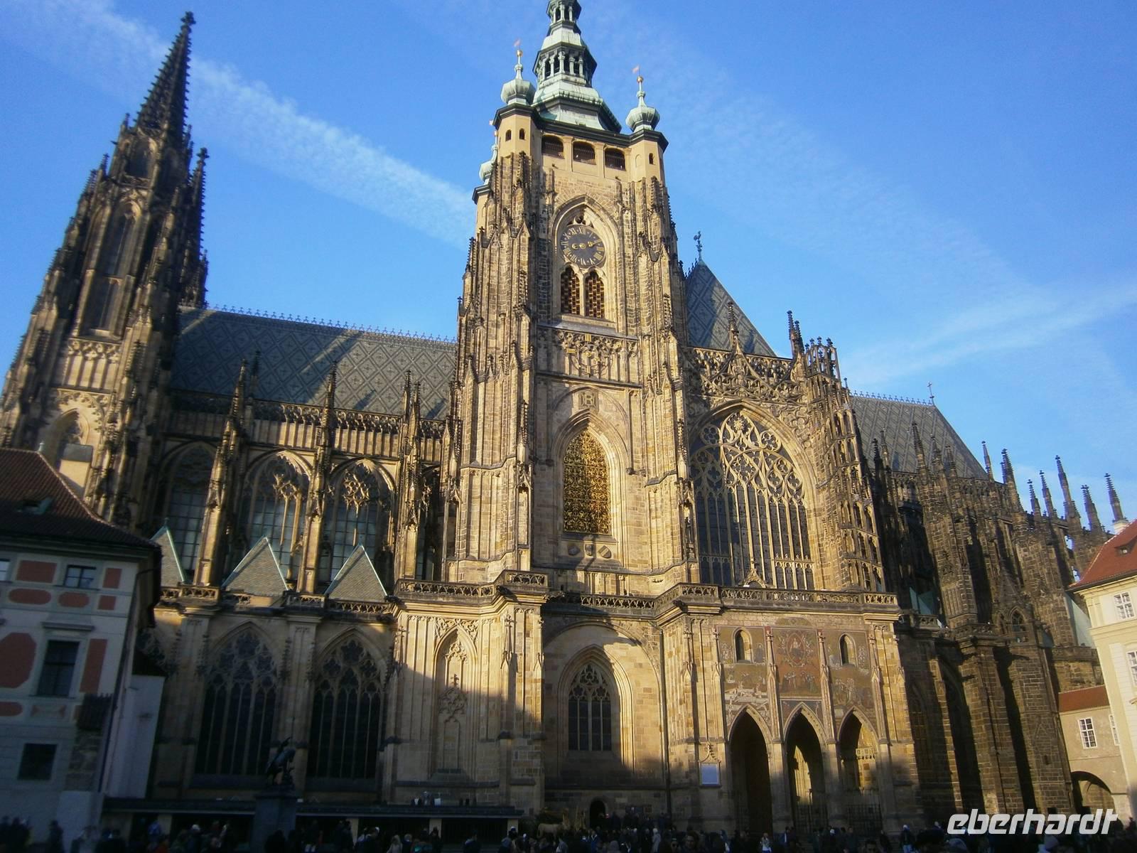 Der Veitsdom der Prager Burg