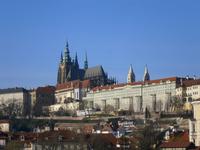 Die Prager Burg im schönstem Sonnenlicht