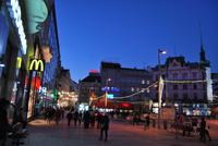 Freiheitsplatz am Abend