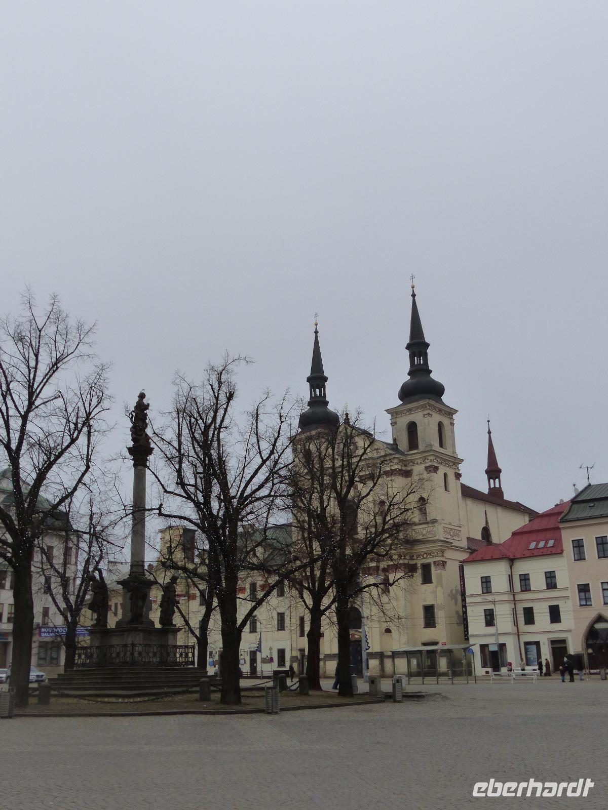 großer Markt von Iglau (Jihlava) mit Jesuitenkirche