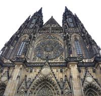 Gotische Westfassade des Doms St. Veit