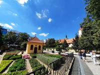 Städtereise Prag - Stadtrundgang in der Altstadt mit Klostergarten
