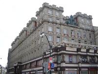 Rondokubistisches Gebäude am Jungmannplatz