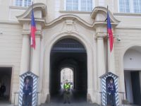 DSCN6854.JPG  Eingang Prager Burg