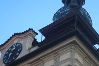 Altes jüdisches Rathaus mit 2 Uhren