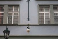 Weg zum Hradschin - Neruda-Gasse Hauszeichen Rettich