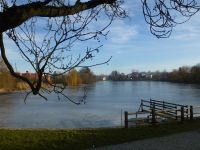 Einen Dorfteich hat das schmucke Städtchen auch.