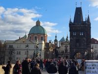 Blick von der Karlsbrücke Richtung Altstadt und  dem Klementinum
