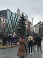 Weihnachtsmarkt auf dem Friedensplatz