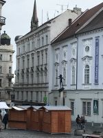 Denkmal: Mozart  als Kind am Rande des Kohlmarktes