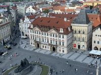 Die Nationalgalerie und Jan-Hus-Denkmal