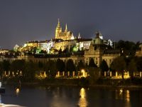 Prager Burg bei Nacht