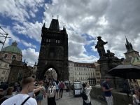 Trubel auf der Karlsbrücke