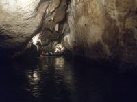 Besichtigung der Punkva-Höhle im mährischen Karst, Bootsfahrt