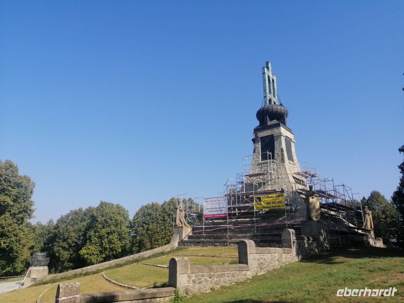 Die Mohyla míru (Friedenshügel): Denkmal, das an die Opfer der Schlacht von Austerlitz (1805) erinnert