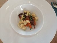 2-Gang-Menü Vorspeise: Rinderbrühe mit Gemüse