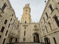 4. Tag – Ausflug nach Hluboká nad Vltavou – Winterführung durch das Schloss Hluboká (Frauenberg)