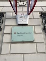 26.12.24 Ausflug nach Wien - Behörden...