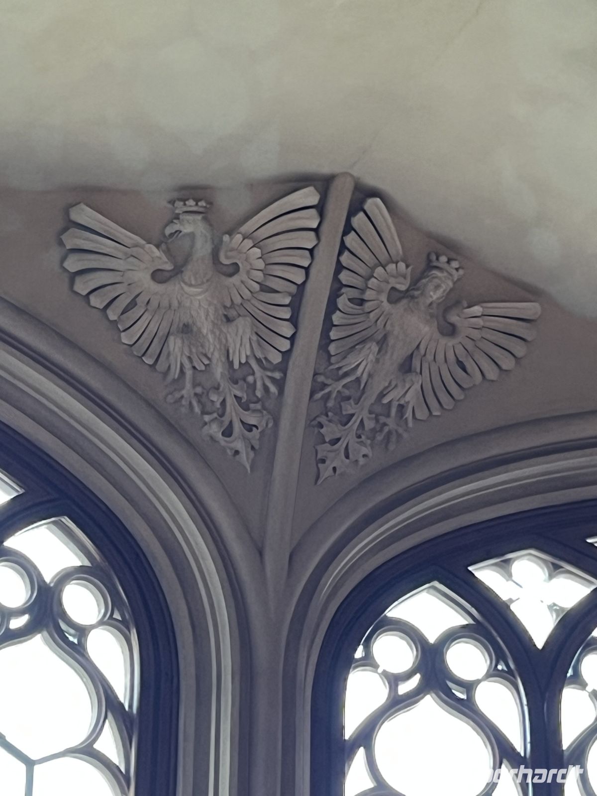 30.12.24  Schloss Lednice - Führung    - 1x Adler mit Frauenkopf