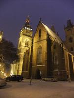 Kirche und Weißer Turm in Hradec Kralove