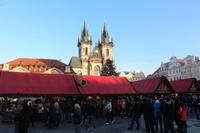 Teynkirche und Weihnachtsmarkt am Altstädter Ring