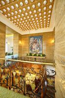 Sky Lounge im 15. Stock des Crowne Plaza Prag