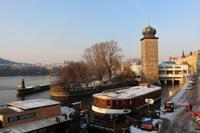 Alter Wasserturm an der Moldau in Prag