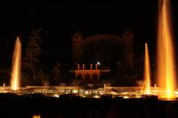Im Hintergrund übrigens der im Jugendstil erbaute Messepalast.