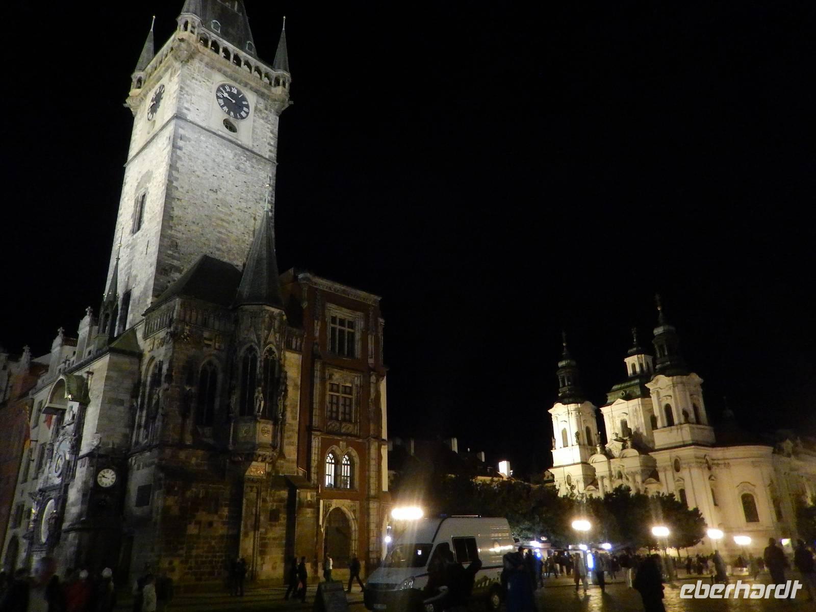 Der Altstädter Ring ist eben nicht nur tagsüber einer der schönsten Plätze ganz Prags.