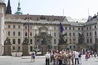 Die Prager Burg ist Herrschaftssitz des Präsidenten