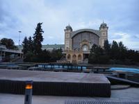 Blick von der Krizik-Fontäne auf die Kongreshalle