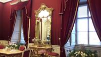 Petticoat-Spiegel-Kombination im Schloss Kromeriz
