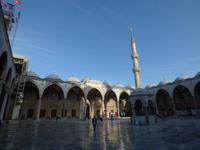 Innenhof der Blauen Moschee in Istanbul